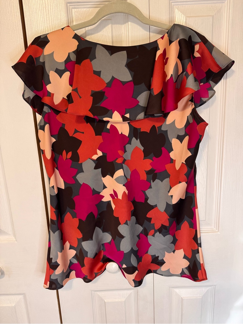 Attention Woman’s Floral Ruffle Flutter Sleeve Blouse Multicolor Size Large - Picture 9 of 14